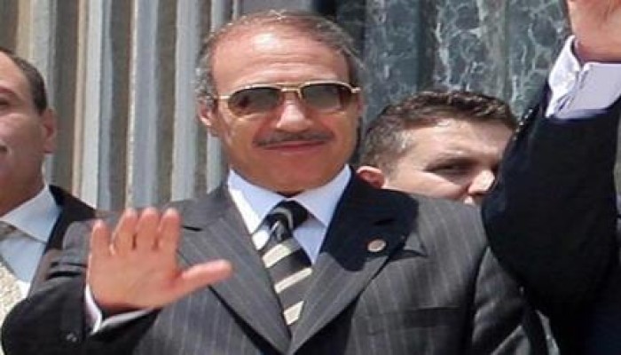 بعد براءة "قاتل الثوار": العادلى على الأسفلت.. مرحبا بك فى "ساكسونيا"