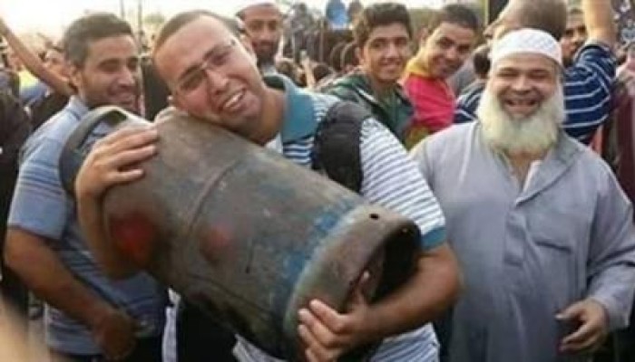 أزمة البوتاجاز تتفاقم بـ القليوبية.. وسط تجاهل وتراخي الانقلاب .. وضنك تنشر فيديو للأزمة