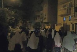 ثوار أكتوبر يواصلون حراكهم الثوري بفعالية ليلية