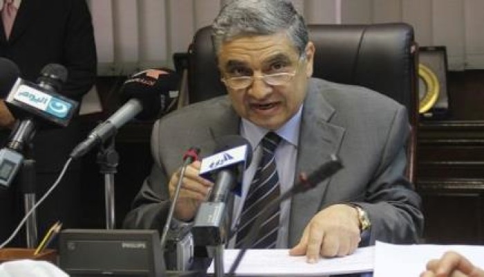 وزارة الكهرباء  بحكومة الانقلاب تؤكد استمرار انقطاع التيار