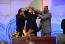 سياسيون: توقيع السيسي على وثيقة النهر خيانة عظمى لمصر