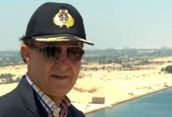 مميش: سمحنا لإيران بتوصيل أسلحة روسية لبشار عبر قناة السويس