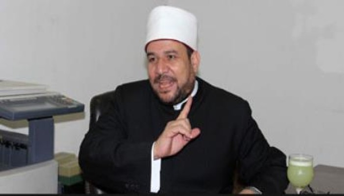 وزير أوقاف الانقلاب يحرض الأمن على إعتقال أقاربه