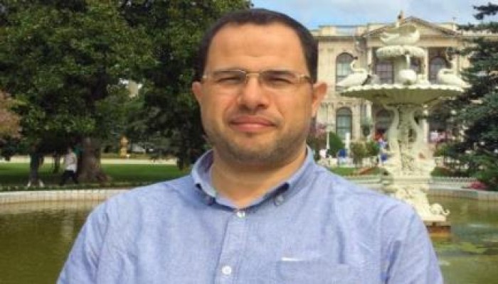 باحث سياسي : حديث " السيسي " للإذاعة يكشف سطحيته