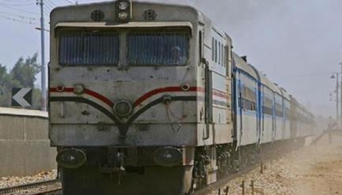 بلطجة الداخلية: تأخر قطار بأسيوط ساعتين لرفض أمناء شرطة دفع التذاكر