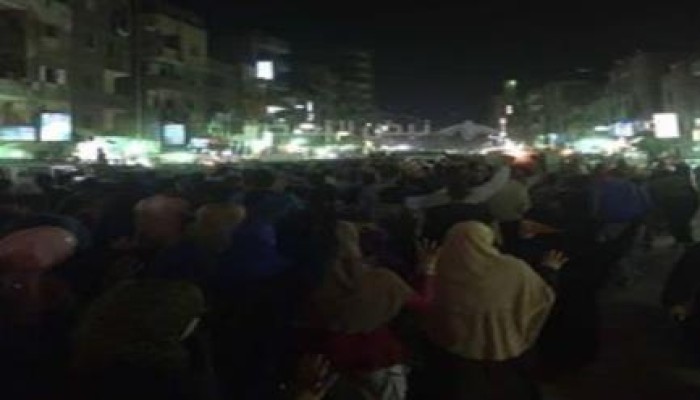 ثوار الهرم يهتفون بحثا عن حريتهم: "يا حرية فينك فينك"