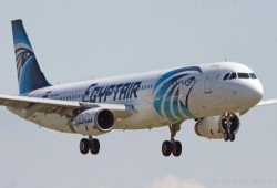 الانقلاب يقرر فرض تأشيرة مسبقة لليمنين الوافدين إلى مصر