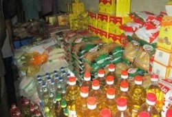 تفاقم أزمة التموين بالفيوم ..والمواطنون: فين الزيت والسكر