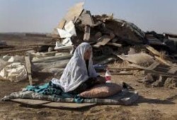 الكيان الصهيوني يهدم قرية فلسطينية بالخليل وتهجير سكانها