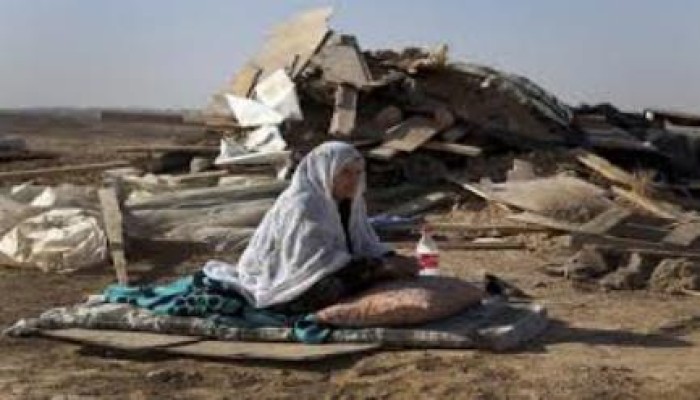 الكيان الصهيوني يهدم قرية فلسطينية بالخليل وتهجير سكانها