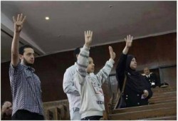 قضاء الانقلاب يقضى بحبس زوجة البلتاجي ونجلها 6 أشهر