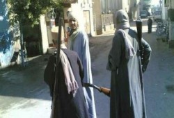 الانفلات الأمني : تبادل إطلاق النار بين عائلتين بأسيوط يوقف الدراسة بإحدى المدارس