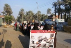 الشرقية: مسيرة و سلسلة لنساء ضد الانقلاب بابوكبير تندد بجرائم العسكر