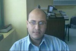 بعد افراج نيابة الانقلاب عنه .. اختطاف صحفي جريدة التحرير واقتياده لمكان مجهول