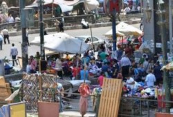 الباعة الجائلون في رمسيس يرفضون نقلهم إلى أحمد حلمي