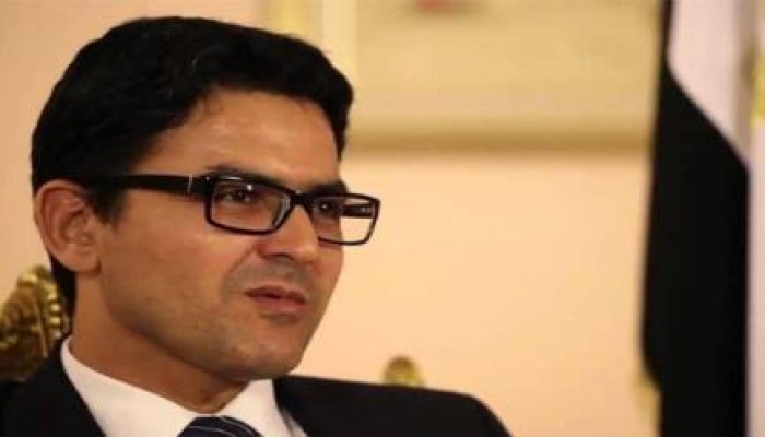 أخبار اليوم تحذف مقال قديم لـ"محسوب" يفضح تنازل السيسي عن حق مصر في مياه النيل