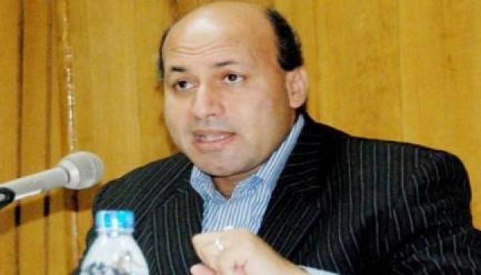 خبير اقتصادي: المتغطي بالأمريكان عريان