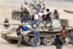 عاصفة الحزم تلقي بالأسلحة لأنصار "هادي" في عدن