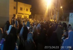 ثوار قرية السعديين يشاركون بجمعة "الثورة لن تركع" بوقفة ليلية