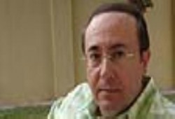 "فيصل القاسم" تعليقا على اتفاق نووي إيران: أمريكا كل زيجاتها "متعة"