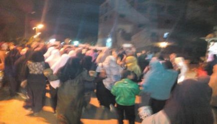 مسيرة ليلية لثوار العاشر من رمضان بأسبوع "الثورة لن تركع"