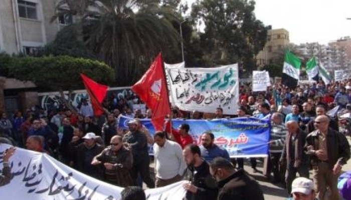 تجار بور سعيد يواصلون إضرابهم.. احتجاجًا على قرارات حكومة الانقلاب الفاشلة