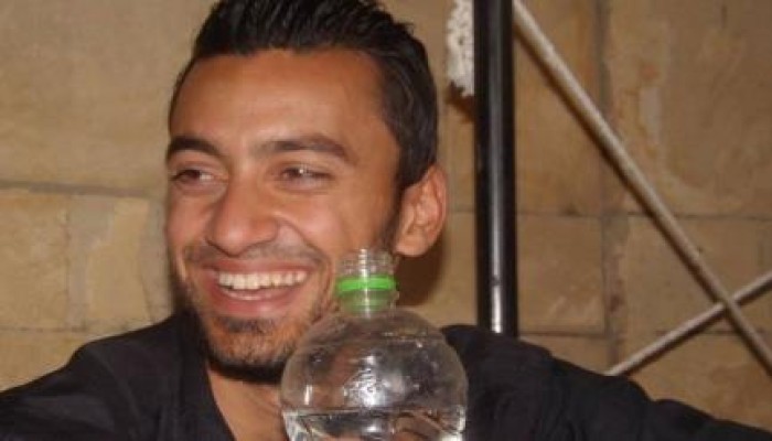 عام ونصف وأهل "عمر" لا يعرفون مصير نجلهم !