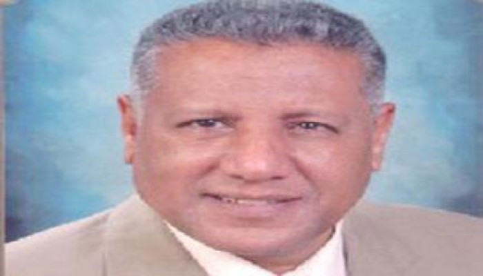 د . حلمي محمد القاعود يكتب : قمة اللمبي والكفيل الصليبي!