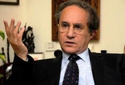 رئيس مجلس أمناء حزب " ساويرس " : تقنين الحيشيش فكرة "تستحق الدراسة " !