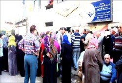 أهالي أسيوط  : منك لله يا حكومة .. بقالنا شهرين مفيش زيت تموين