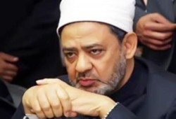 أزهر الانقلاب: يوافق على كتاب يجيز الانقلاب على الرئيس مرسي