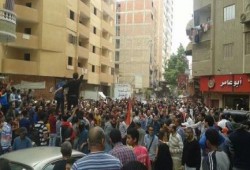 بالصور . . ثوار المطرية يخرجون بمسيرة حاشدة ضمن فاعليات  جمعة " أوقفوا إعدام وطن "