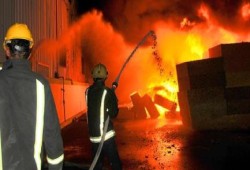 شؤم الانقلاب: حريق ضخم يلتهم 11 منزلا بالأقصر