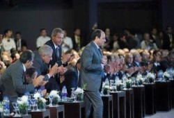 "مقاولي البناء" تحذر من الإسناد المباشر لمشروعات "المؤتمر الاقتصادي"