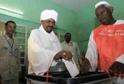 فتح مراكز الاقتراع للتصويت في انتخابات الرئاسة السودانية