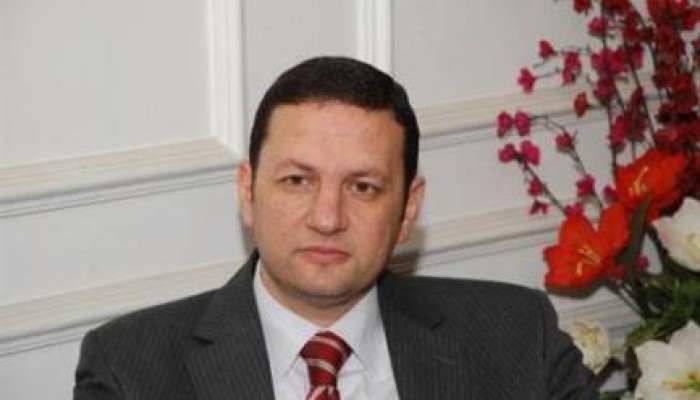 "الإخوان المسلمون" يواسون باسم عودة في وفاة والده