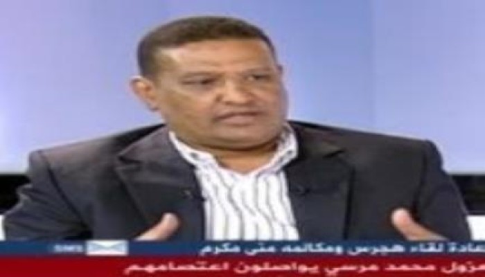 سليم عزوز: "لو تخلى الناس جميعا عن شرعية الرئيس مرسي إلا واحد.. لكنت أنا هذا الواحد"