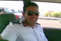 زوجة ضابط قتيل بالعريش للسيسي : لما أنت مش قادر على الإرهابيين بتودي ولادنا هناك ليه