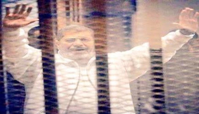 "القرة داغي" لـ "الرئيس مرسي": لن يخذلك الله يا حافظ القرآن