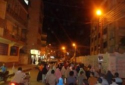 تظاهرة ليلية بمدينة بنى سويف للتنديد بأحكام القضاء ضد الرئيس مرسى