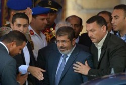 وائل قنديل يكتب حشد ثوري كاذب من أجل مرسي