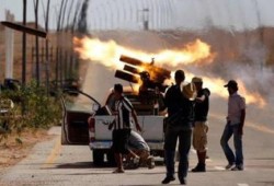 غارات جوية لـ"فجر ليبيا" على مواقع تنظيم الدولة في سرت