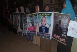 الشرقية:  وقفة ليلية لثوار كفر شلشلمون تطالب بالإفراج عن معتقلي القرية