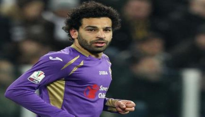 المركز الإسلامي بفلورنسا ينفي تبرع محمد صلاح لتحسين مساجد المدينة