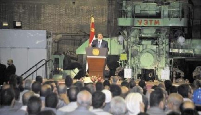 السيسي "الخائف" .. كلمة مسجلة وسط عشيرته وقبل موعدها بـ4 أيام