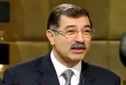 صادق: السيسي لم يعد خطّاً أحمر للإعلام.. وبدأت الانتقادات