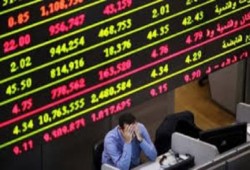 فشل الانقلاب:  البورصة تواصل نزيفها وتخسر 7.9 مليار جنيه في نهاية التعاملات