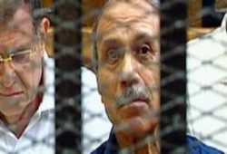 العقاب الثوري تتبني الهجوم على فيلا المجرم " حبيب العادلي" وتوقع اصابات بالحرس