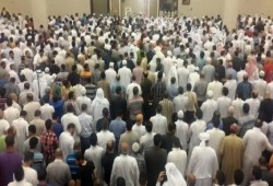 الآلاف يشيعون جنازة العميد طارق الجوهري بالدوحة يتقدمهم العلامة القرضاوي (صور)