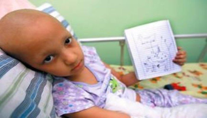 "الانقلاب" يرفض علاج الأطفال المصابين بالسرطان